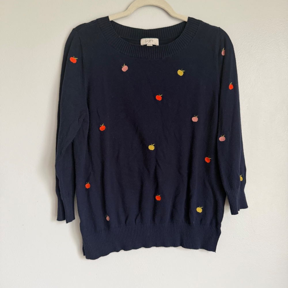 LOFT Navy Blue Embroidered Apple Sweater L 3/4 Sleeve Knit Teacher Novelty‎ Prep